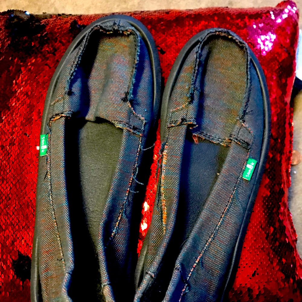 Slip ons